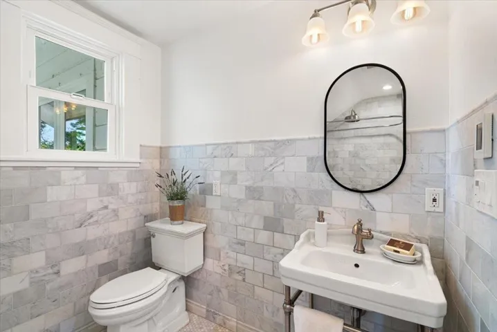 960 Berry Avenue, Los Altos, California 94024