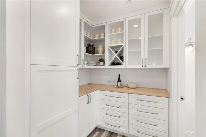 960 Berry Avenue, Los Altos, California 94024