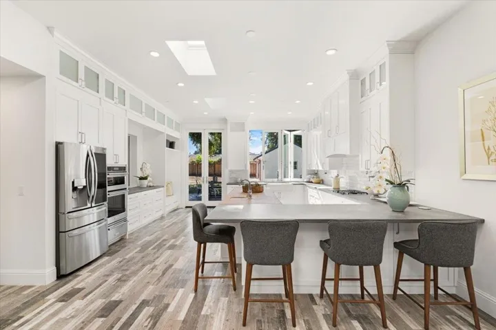 960 Berry Avenue, Los Altos, California 94024