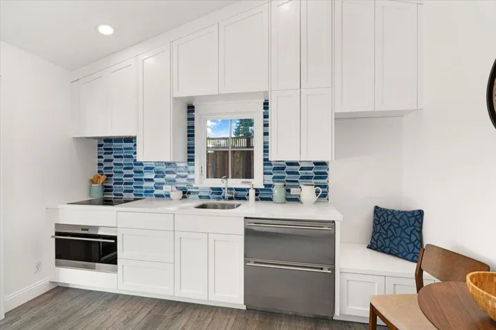 960 Berry Avenue, Los Altos, California 94024
