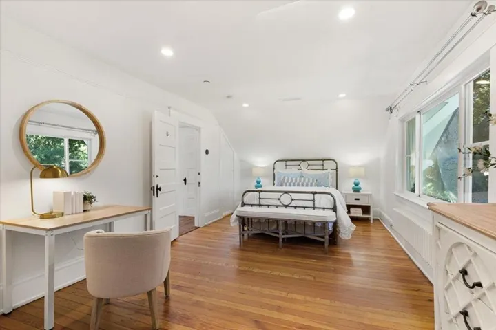 960 Berry Avenue, Los Altos, California 94024
