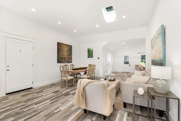960 Berry Avenue, Los Altos, California 94024