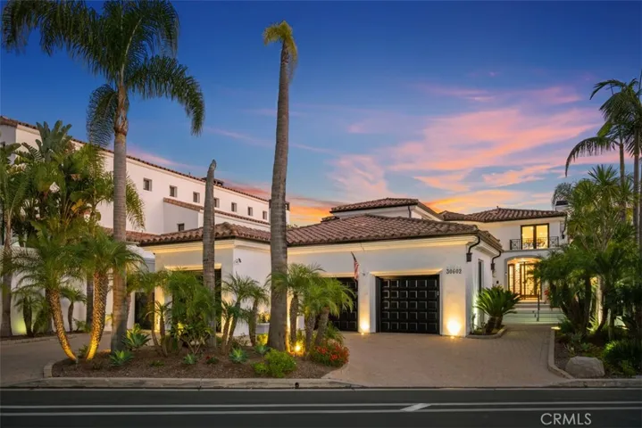 Front exterior showing off circular driveway.