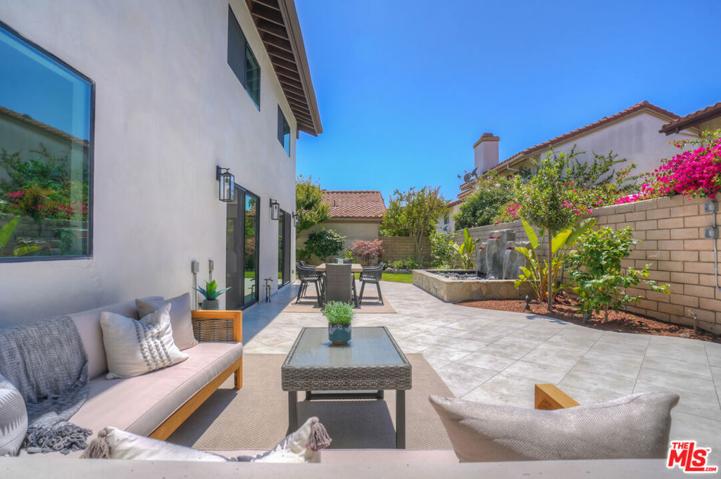 10701 Hepburn Circle, Culver City, California 90232