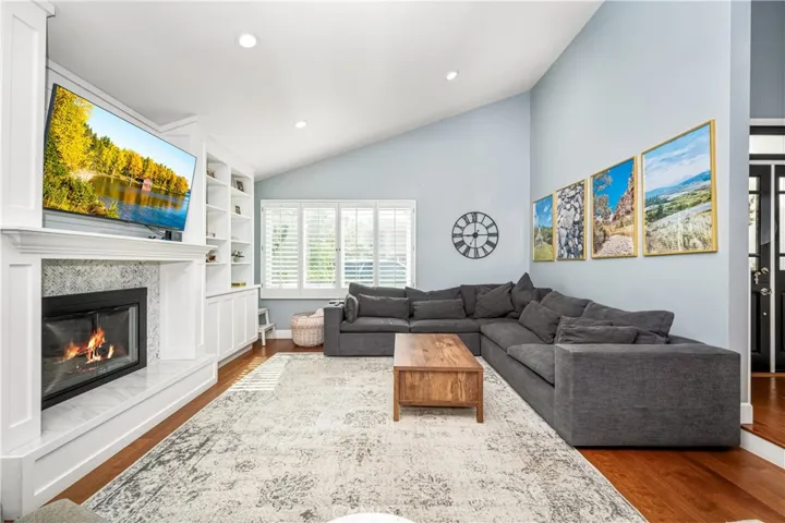 4189 Birchwood Avenue, Seal Beach, California 90740