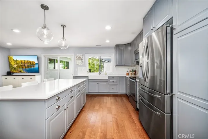 4189 Birchwood Avenue, Seal Beach, California 90740