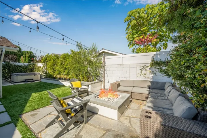 4189 Birchwood Avenue, Seal Beach, California 90740