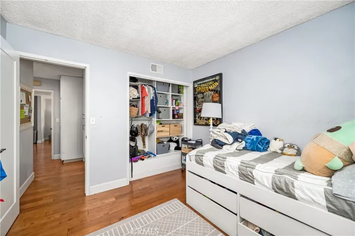 4189 Birchwood Avenue, Seal Beach, California 90740