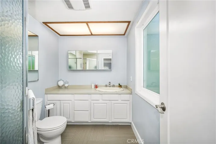 4189 Birchwood Avenue, Seal Beach, California 90740
