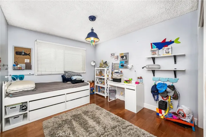 4189 Birchwood Avenue, Seal Beach, California 90740