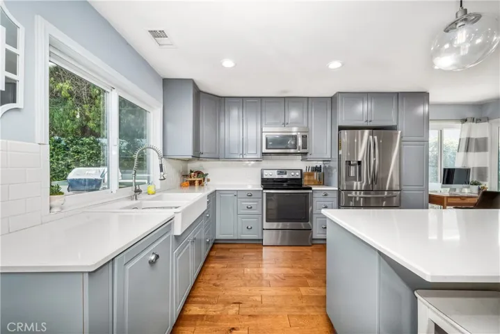 4189 Birchwood Avenue, Seal Beach, California 90740