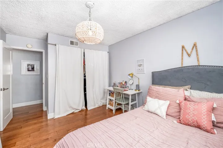 4189 Birchwood Avenue, Seal Beach, California 90740