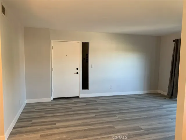 28011 Tiffany Lane 327, Canyon Country, California 91387