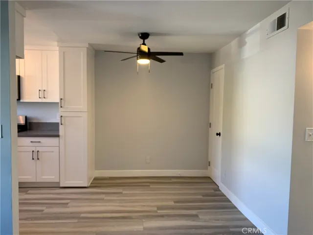28011 Tiffany Lane 327, Canyon Country, California 91387