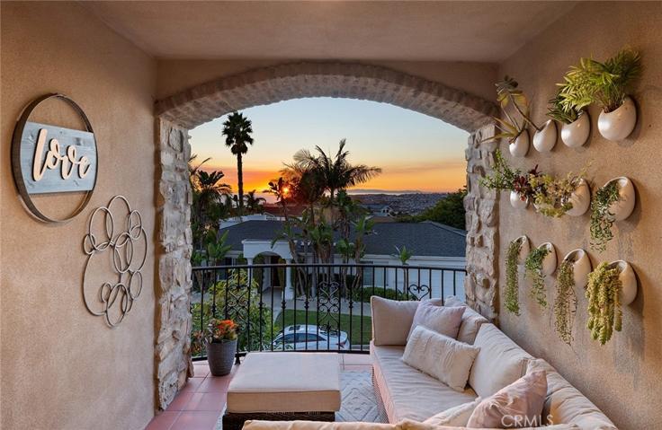 4020 Calle Bienvenido, San Clemente, California 92673