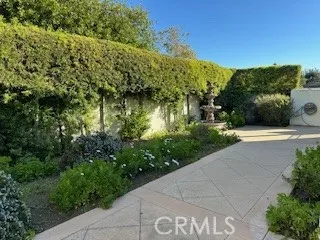 14 Shoal Drive, Corona Del Mar, California 92625