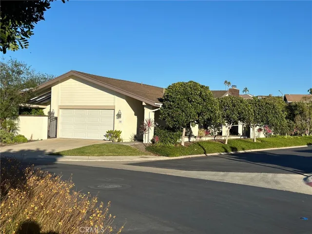 14 Shoal Drive, Corona Del Mar, California 92625