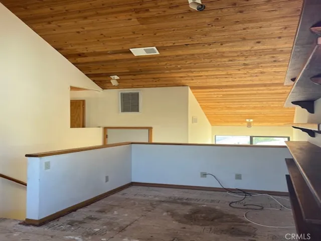 OUTSIDE MASTER BEDROOM EXTRA ROOM