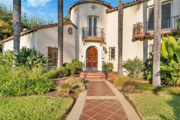 674 Chaucer Road, San Marino, California 91108
