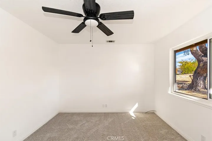 14214 Monte Verde Road, Apple Valley, California 92307