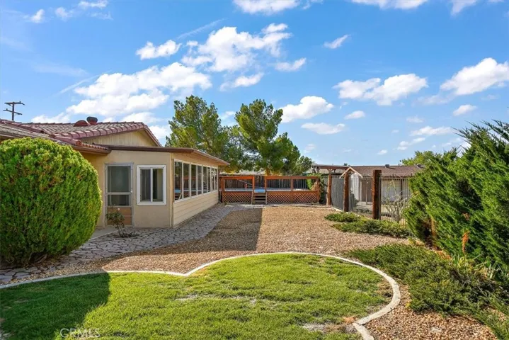 14214 Monte Verde Road, Apple Valley, California 92307