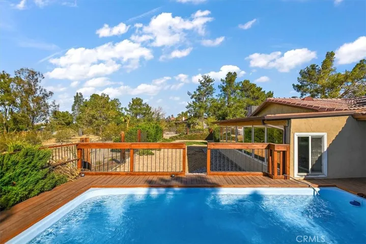 14214 Monte Verde Road, Apple Valley, California 92307