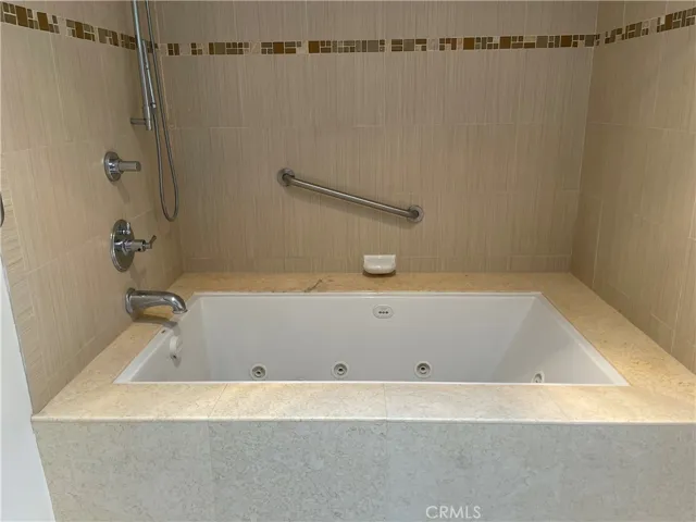 850 E Ocean Boulevard 1210, Long Beach, California 90802