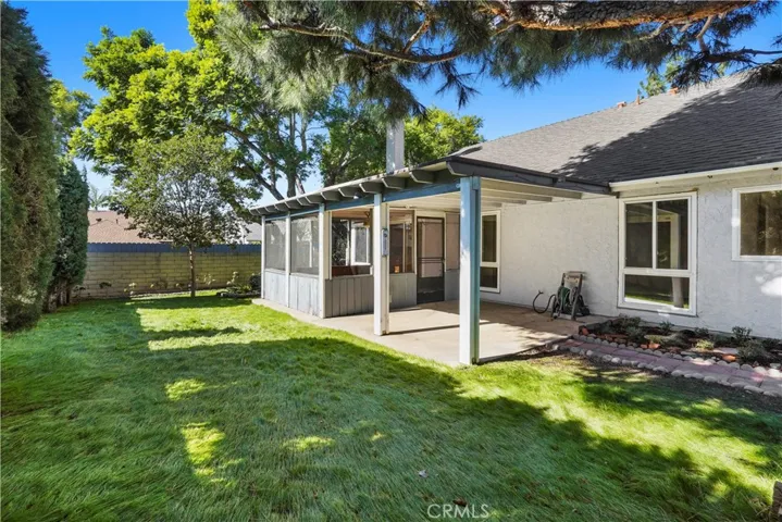 1512 Beechwood Street, Santa Ana, California 92705