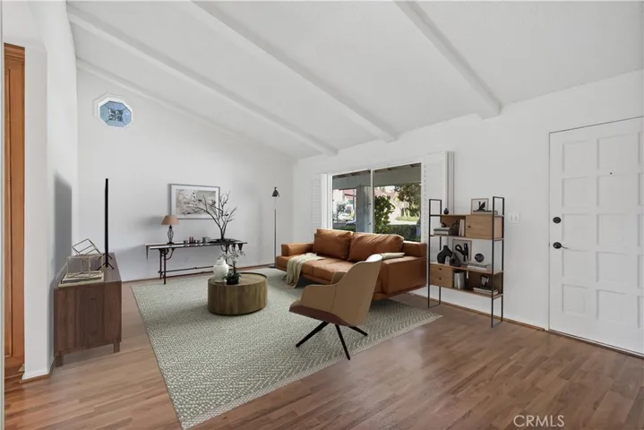 1512 Beechwood Street, Santa Ana, California 92705