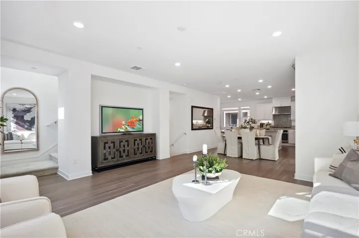 395 Trevinca, Lake Forest, California 92630