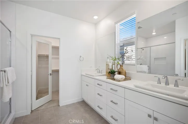 395 Trevinca, Lake Forest, California 92630
