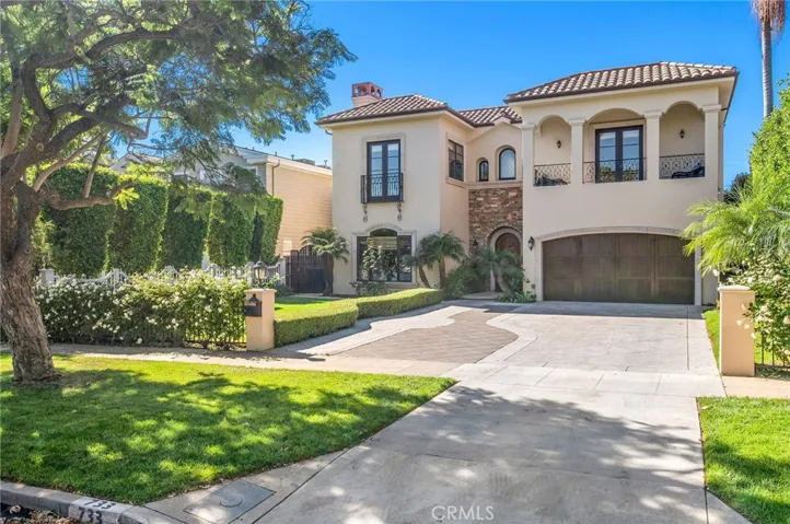 733 Moreno Avenue, Los Angeles, California 90049