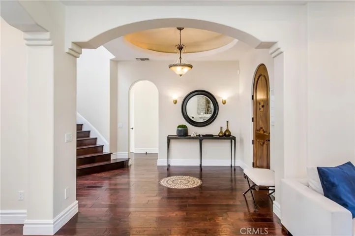 733 Moreno Avenue, Los Angeles, California 90049