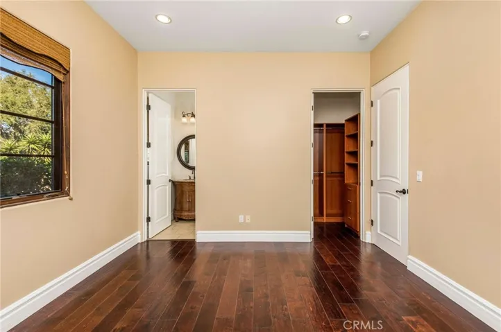 733 Moreno Avenue, Los Angeles, California 90049