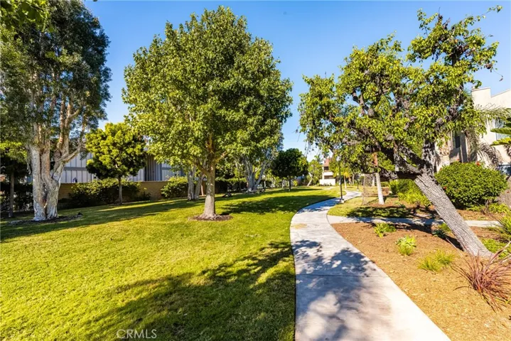 16935 Bluewater Lane, Huntington Beach, California 92649