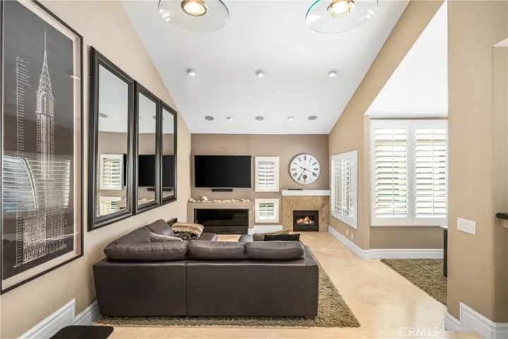 16935 Bluewater Lane, Huntington Beach, California 92649
