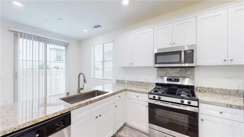 24120 Dolcetto Avenue 806, Murrieta, California 92562