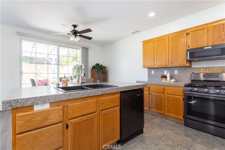 2749 Ophelia Court, Simi Valley, California 93063