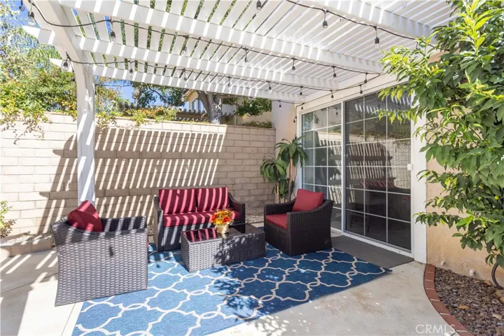 2749 Ophelia Court, Simi Valley, California 93063