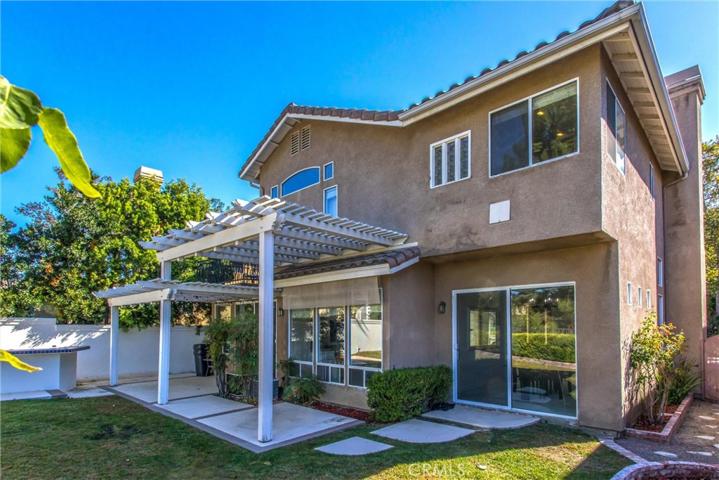 915 S Cottontail Lane, Anaheim Hills, California 92808