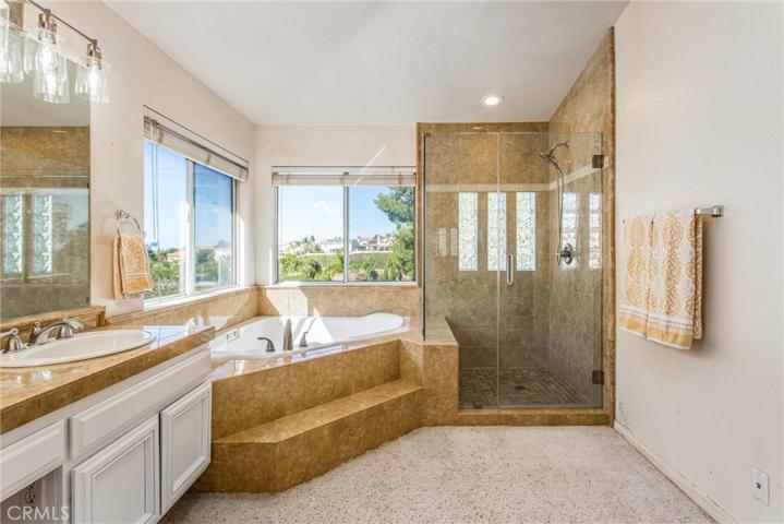 915 S Cottontail Lane, Anaheim Hills, California 92808