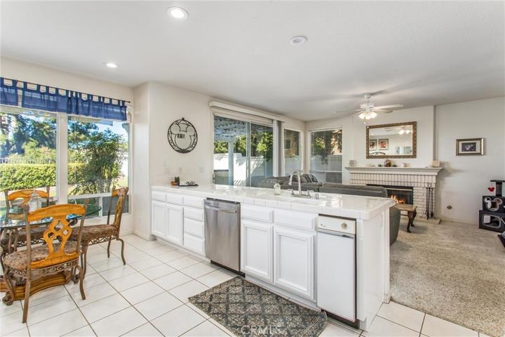 915 S Cottontail Lane, Anaheim Hills, California 92808