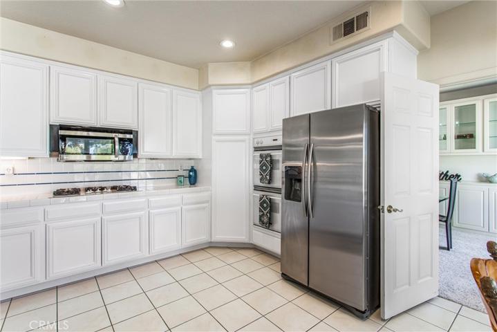 915 S Cottontail Lane, Anaheim Hills, California 92808