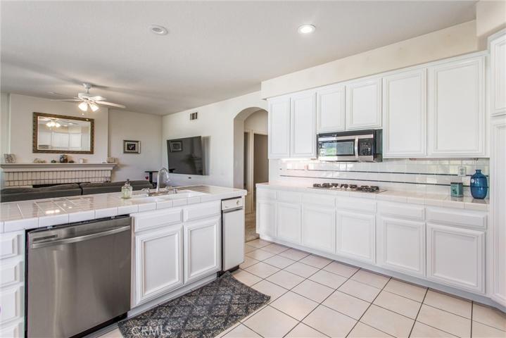 915 S Cottontail Lane, Anaheim Hills, California 92808