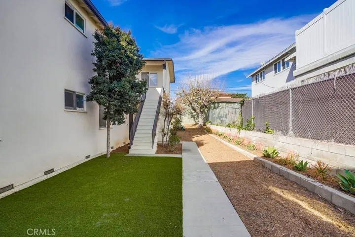 629 Hardin Drive, Inglewood, California 90302