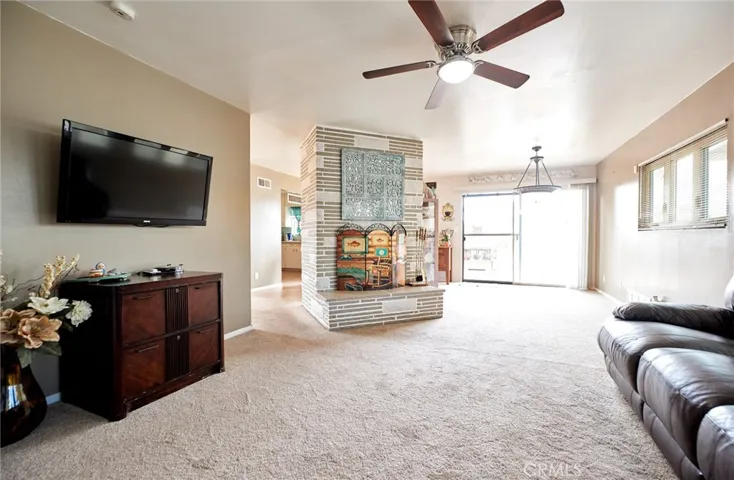 1263 Michigan Avenue, Beaumont, California 92223