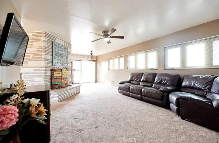 1263 Michigan Avenue, Beaumont, California 92223