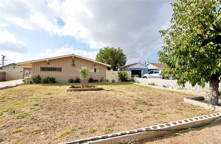1263 Michigan Avenue, Beaumont, California 92223
