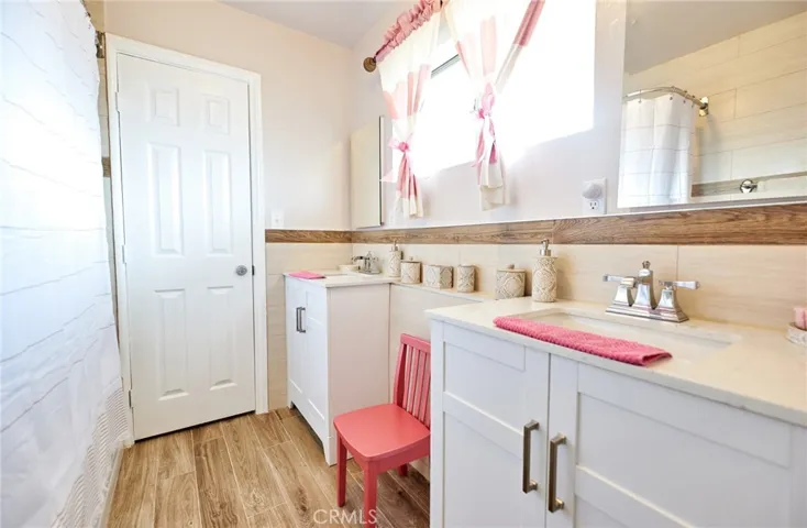 1263 Michigan Avenue, Beaumont, California 92223