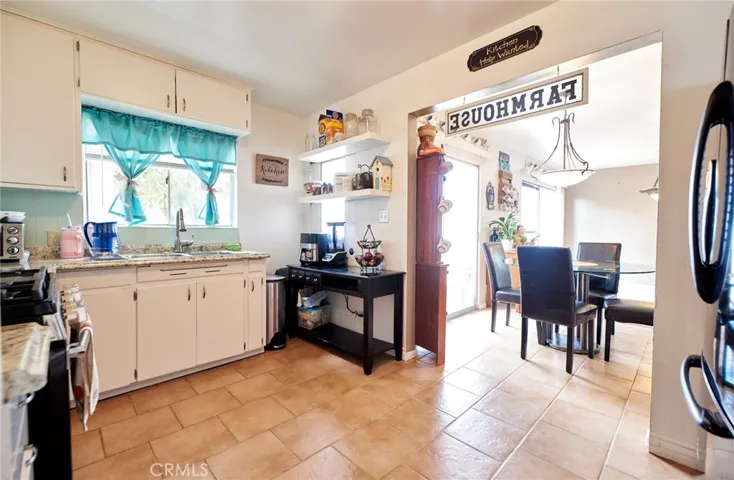 1263 Michigan Avenue, Beaumont, California 92223